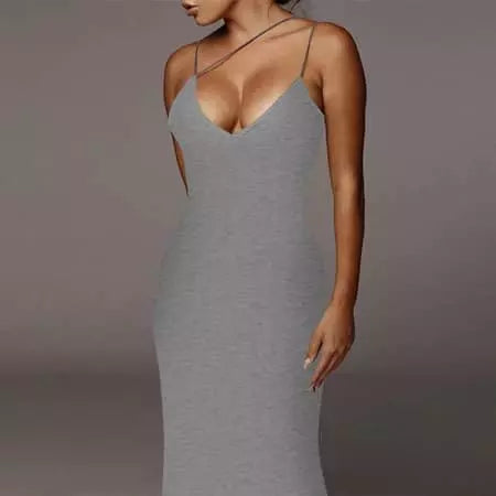Long sleeveless fitted dress
