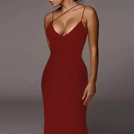 Long sleeveless fitted dress