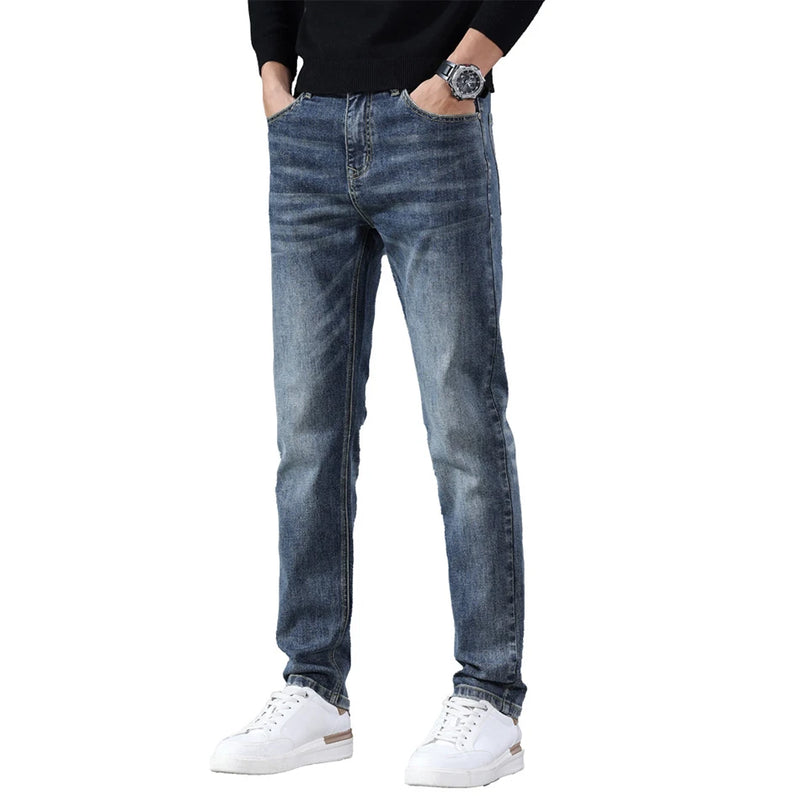 Men's casual jeans