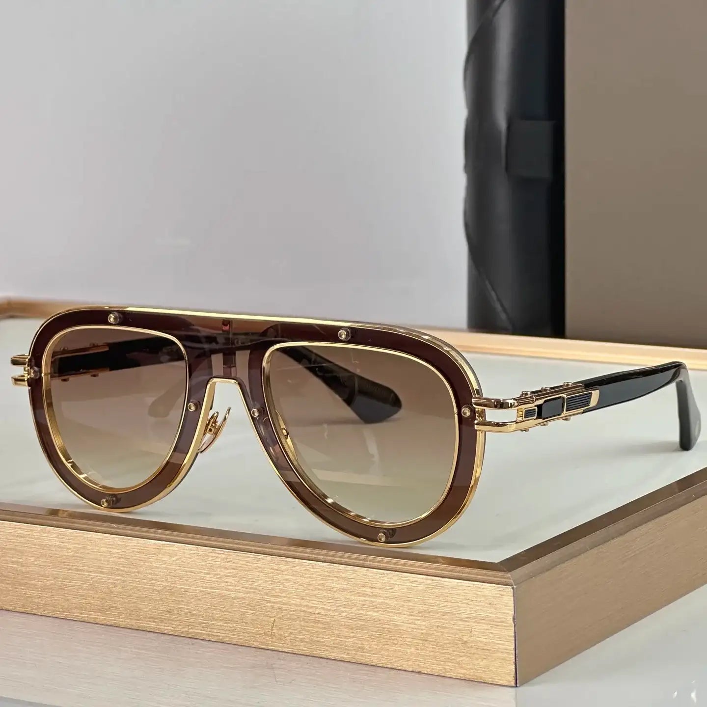 Luxury Polarized Aviator UV400 Sunglasses for Men & Women