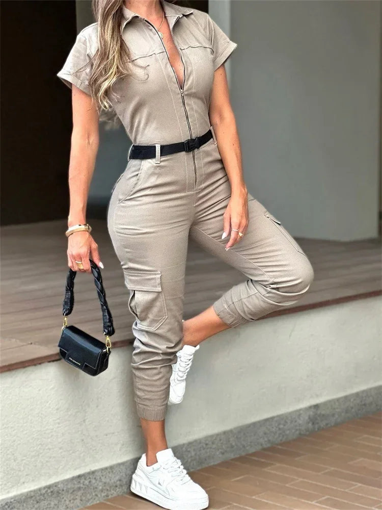 Mono de trabajo con cremallera y cinturón WorkEase™ para mujer
