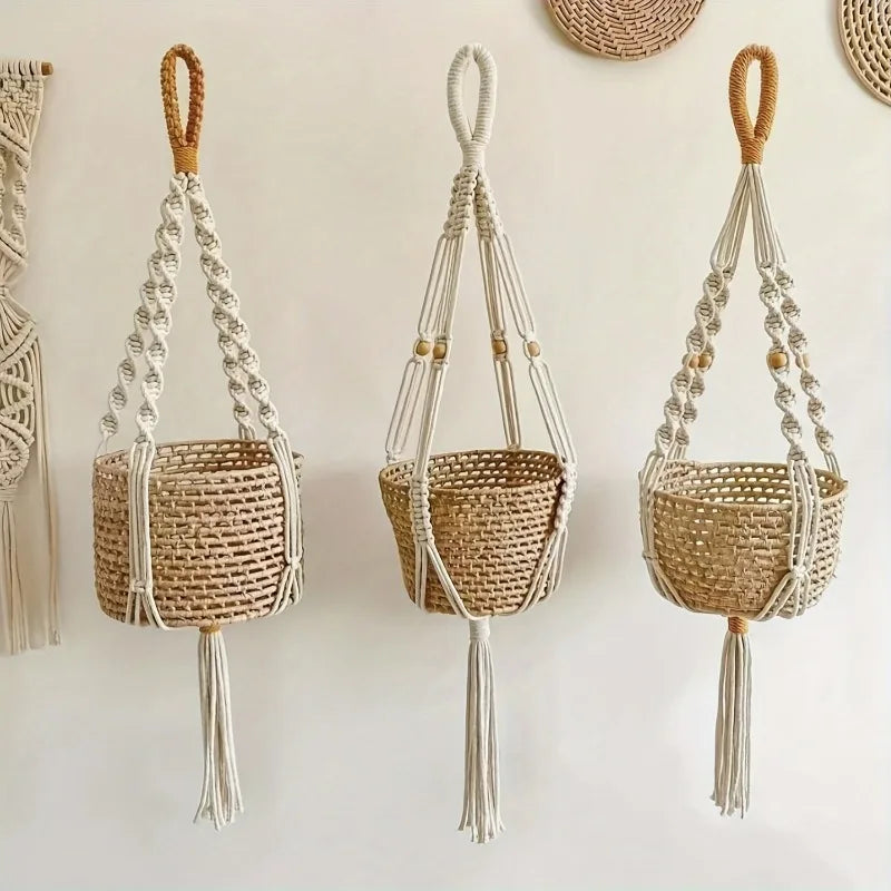 Cesta colgante para plantas de macramé 