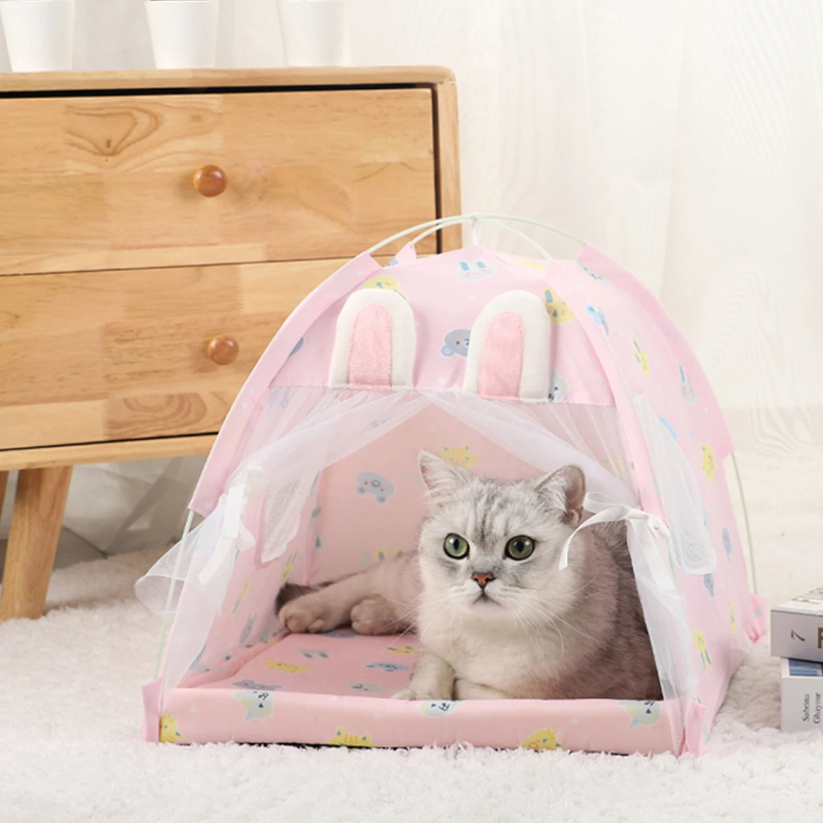 CozyNest™ Winter Cat Tent Bed – Warm Clamshell Cave House