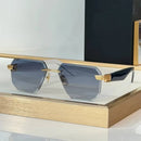 Polarized square sunglasses with luxury metal frame and vintage style