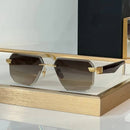Polarized square sunglasses with luxury metal frame and vintage style